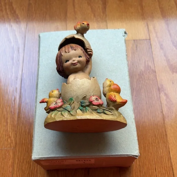 1980’s Anri Egg Baby - Picture 7 of 7